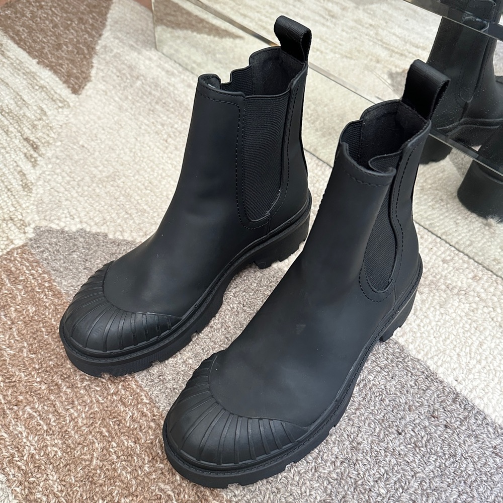 Zara Ankle Rain Boot 36